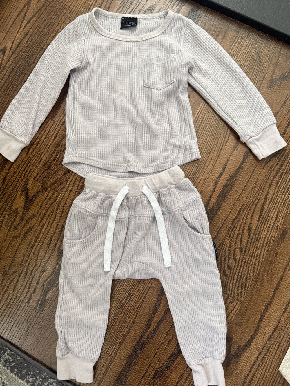 Little Bipsy Light Gray Waffle Knit Top & Joggers Set